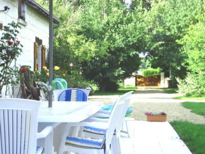 La Maison Tournesol - 3 Bedroom House With Large Garden Near Saumur Saint-Martin-de-la-Place Экстерьер фото